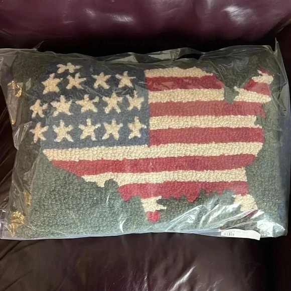 Great States America Wool Hook Pillow Green Cream Blue America The Beaut… - Picture 8 of 8